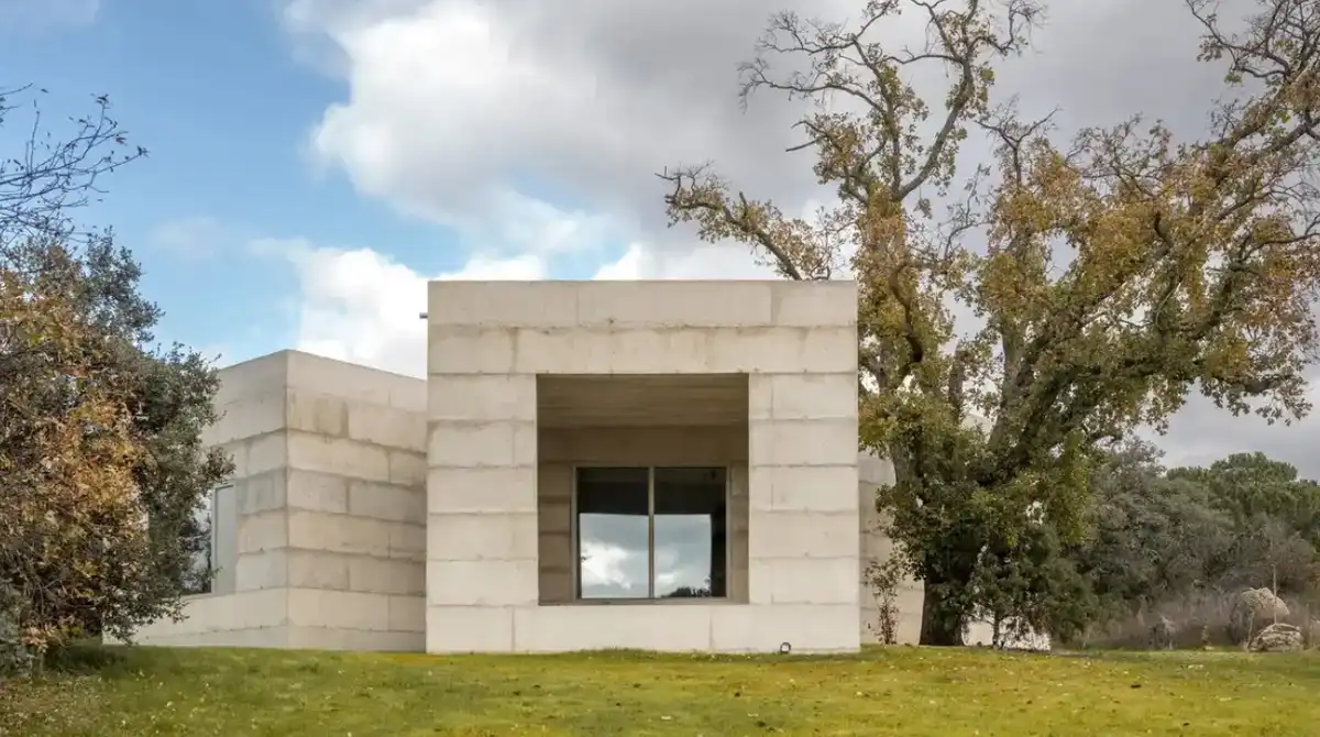 House X Madrid property design