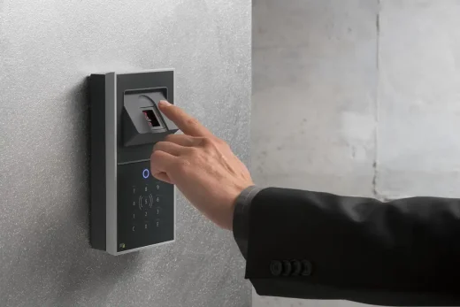 Residential and commercial security systems installers