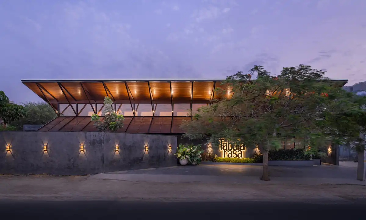 Hyderabad restaurant, music venue building