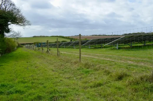electric fence livestock protection