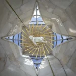 Andrea Mastrovito, GV 1, 29, Basílica de la Sagrada Família