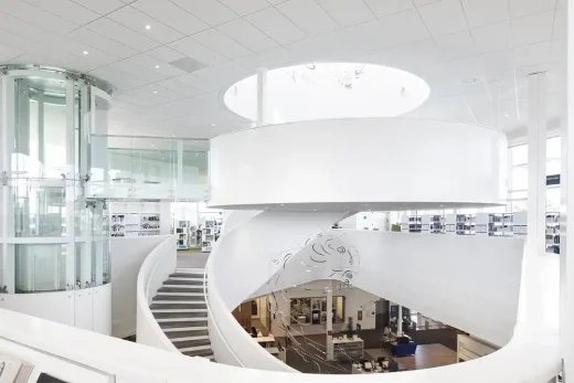 Bibliotheque L'Octogone Montreal Canada Library