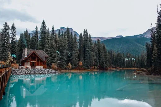 Canadian cottages for sale, Canada retreats