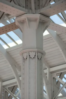 General Market Phoenix Column