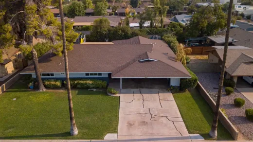 Should you sell your property before buying, or buy before selling