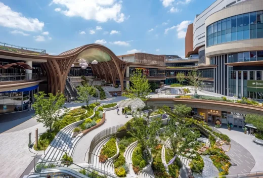 Hongqiao Qianwan Incity MEGA Shanghai retail resort