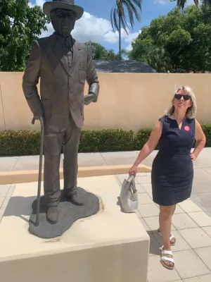 Isabelle Lomholt Frank Lloyd Wright sculpture at Child of the Sun Florida, Lakeland, FL