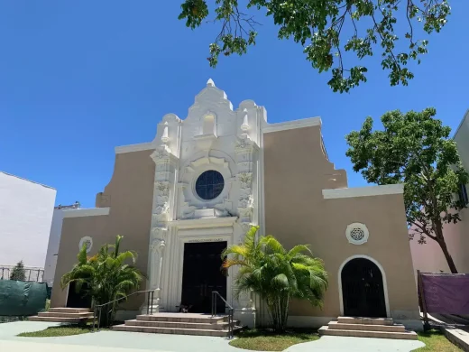 Lincoln Rd pool landscape Miami Beach church building