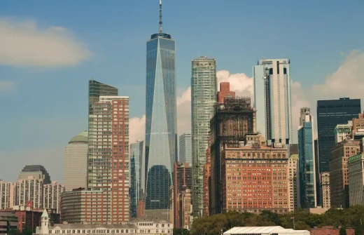 Integrating IoT and edge computing hardware: skyscraper design