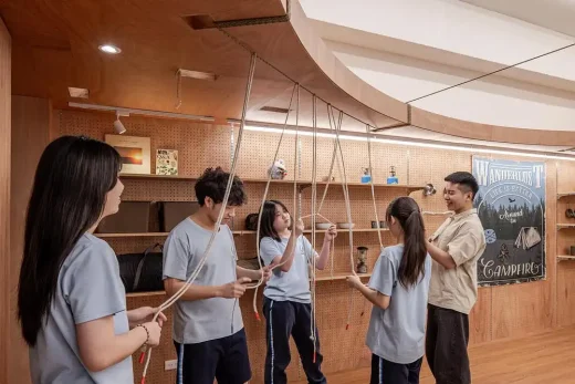 Qingshan Forest Junior High School Classroom Taipei