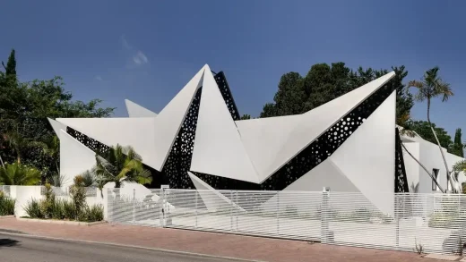 Savyon Star house Israel designed by Israelevitz architects