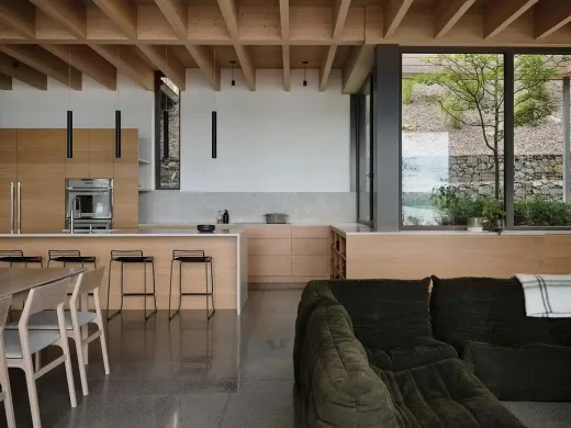 The Counter-Slope House Potton Canada
