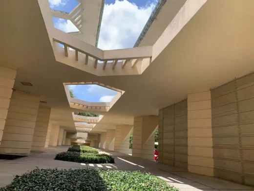 Watson/Fine Building Florida Southern College