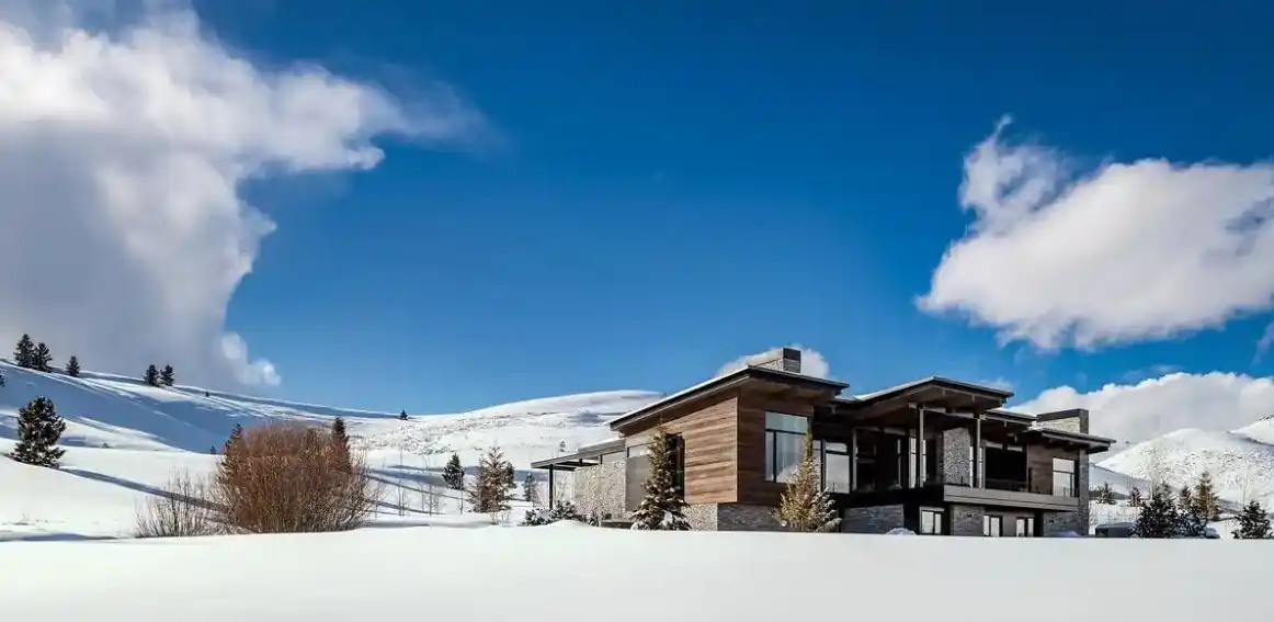 White Clouds House, Idaho, USA residence design