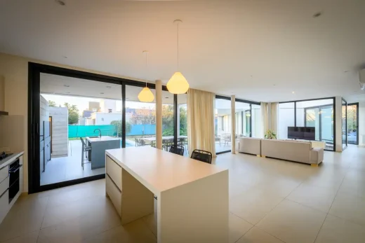 Casa LC, Jardín Inglés, Valle Escondido, Córdoba interior design