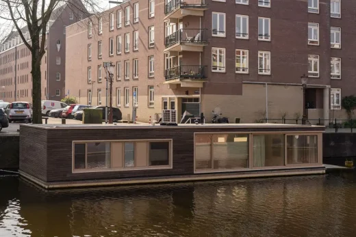 HIMACS transforms a houseboat in Amsterdam