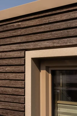 HIMACS transforms a houseboat in Amsterdam