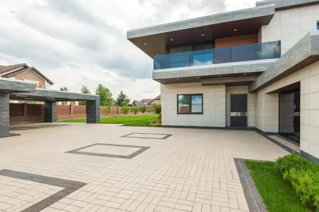 Innovative driveway design trends for modern homes