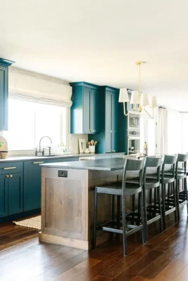 Teal Cottage Utah USA home