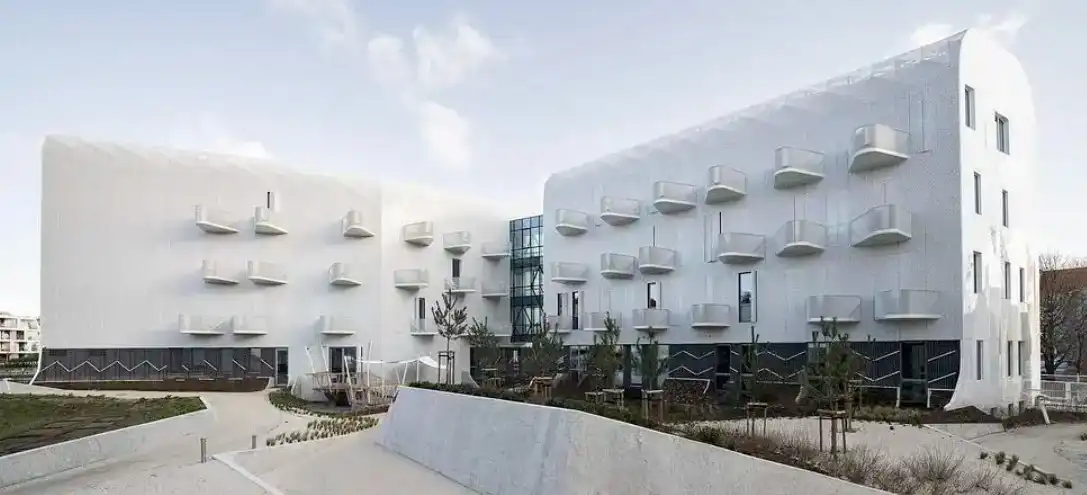 Wave 4 and Wave 5 buildings, Sopot, Poland